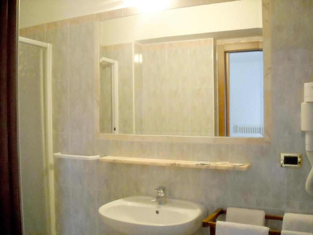 Hotel Faedo Pineta Værelse billede